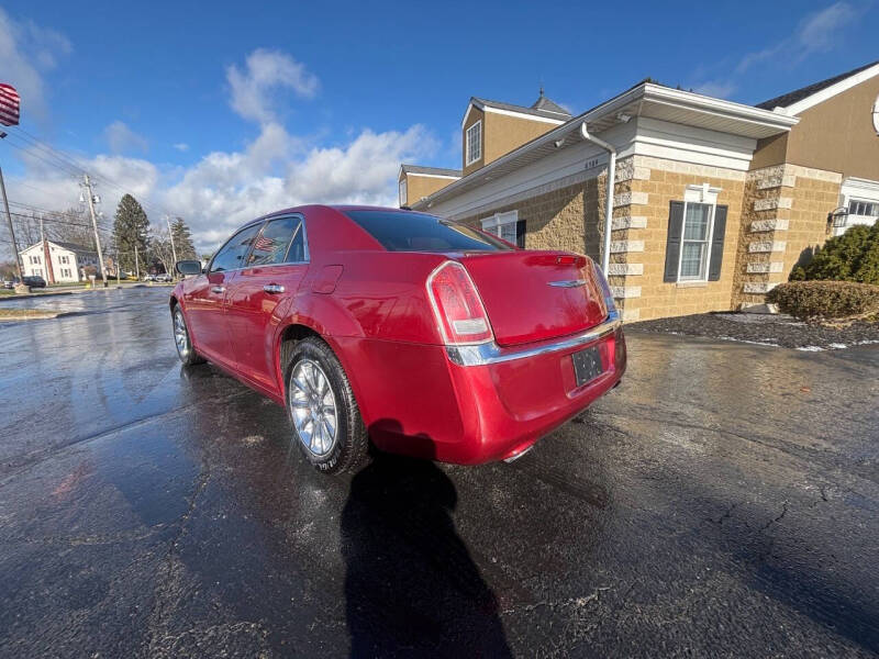 2012 Chrysler 300 Limited