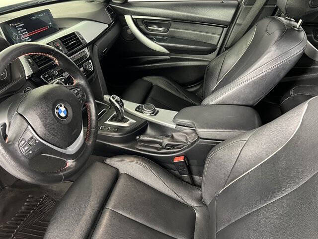 2016 BMW 3 Series 328i xDrive