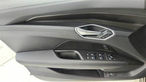 2022 Audi e-tron GT quattro Premium Plus