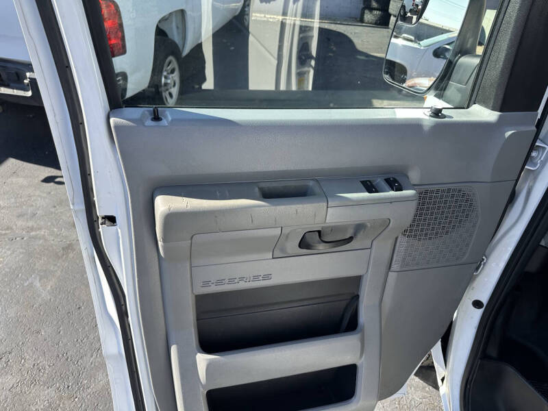 2010 Ford E-Series E-150