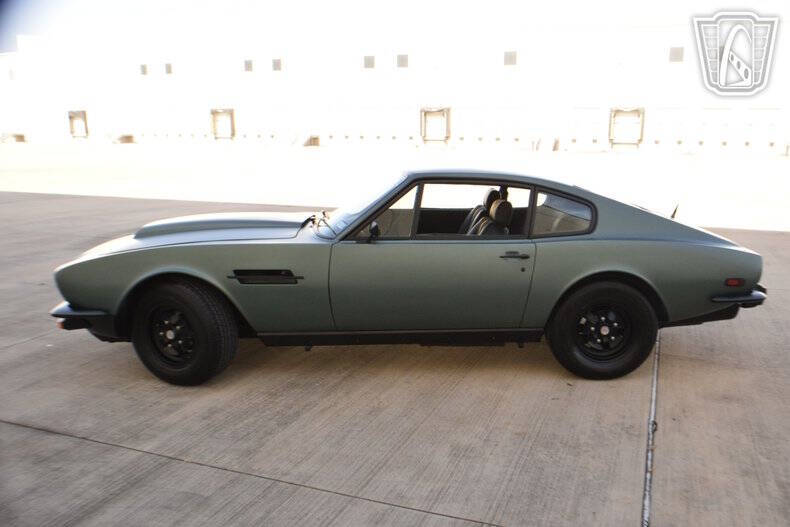 1976 Aston Martin V8 Vantage