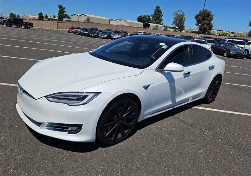 2020 Tesla Model S Performance