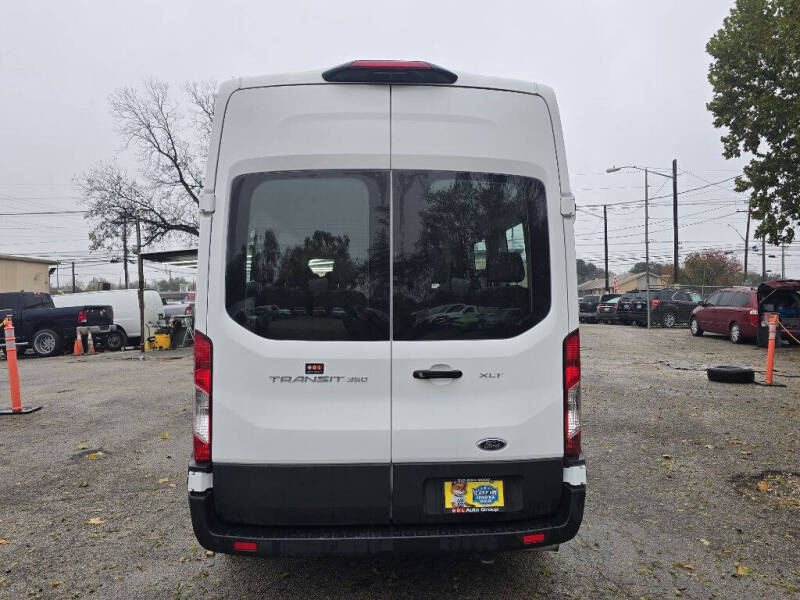 2022 Ford Transit 350 XLT