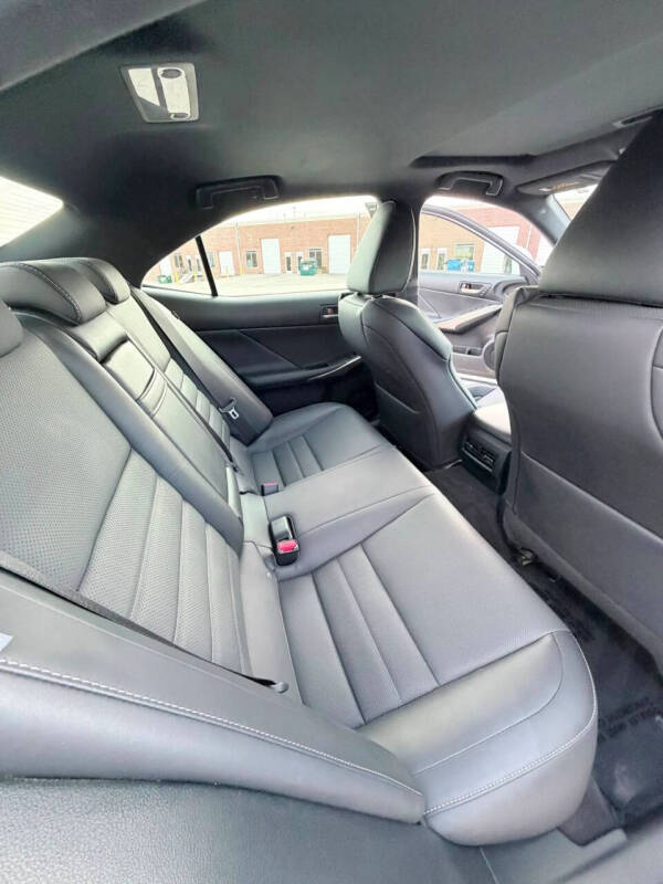 2018 Lexus IS 350
