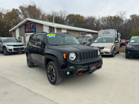 2016 Jeep Renegade for sale at Victor's Auto Sales Inc. in Indianola IA