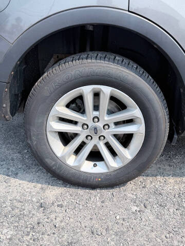 2011 Ford Explorer XLT
