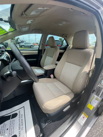 2016 Toyota Corolla LE