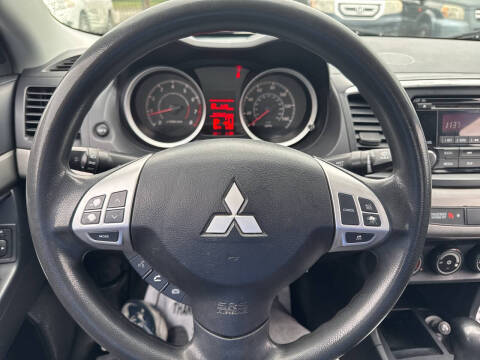 2014 Mitsubishi Lancer ES
