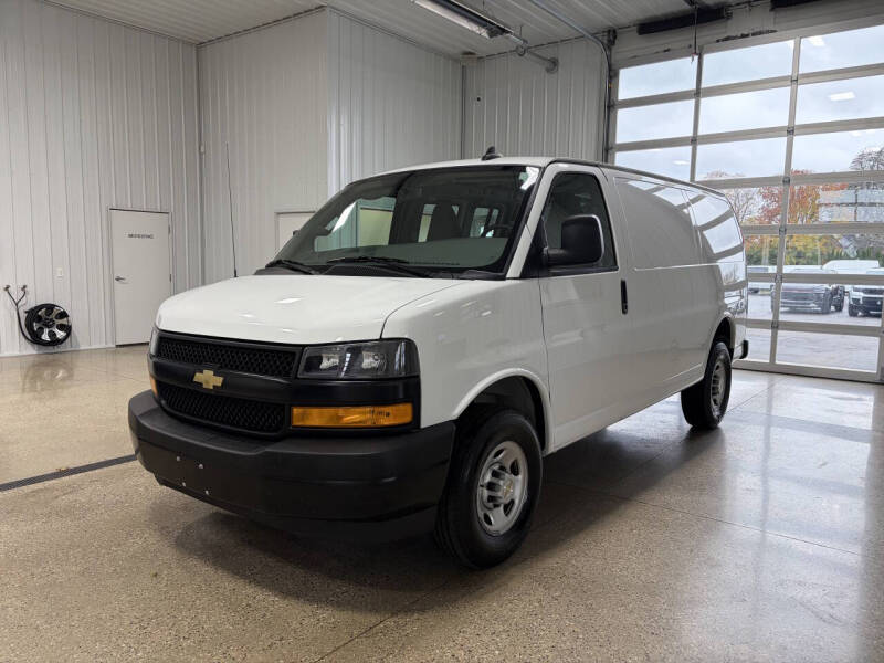 2023 Chevrolet Express 2500