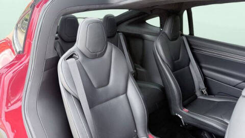 2022 Tesla Model X Plaid