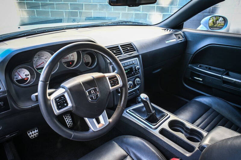 2011 Dodge Challenger R/T Classic