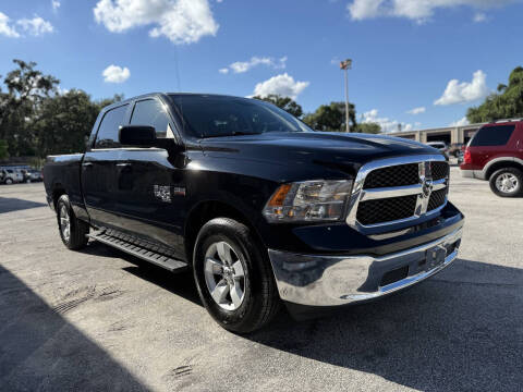 2020 RAM 1500 Classic SLT