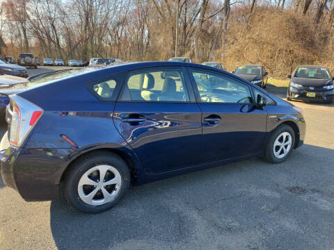2012 Toyota Prius Two