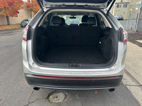 2016 Ford Edge Titanium