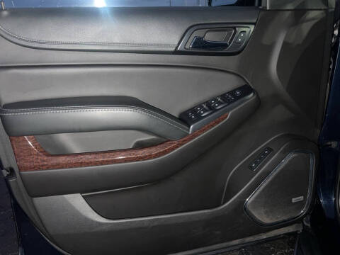 2017 GMC Yukon XL SLT