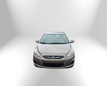 2013 Hyundai Accent for sale at R&R Car Company in Mount Clemens MI