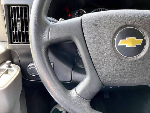 2021 Chevrolet Express 2500