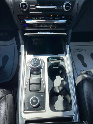 2020 Ford Explorer ST