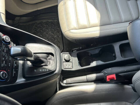 2021 Ford Transit Connect Titanium