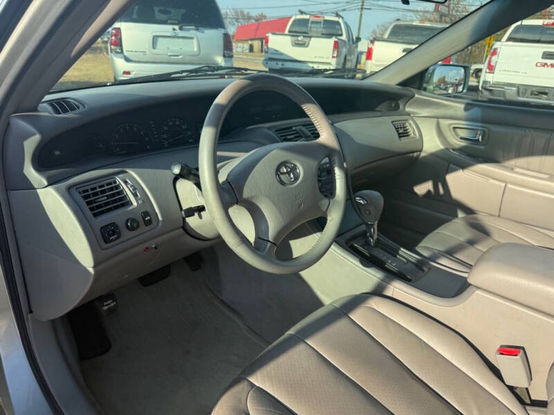 2003 Toyota Avalon XL