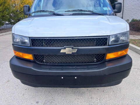 2020 Chevrolet Express 3500