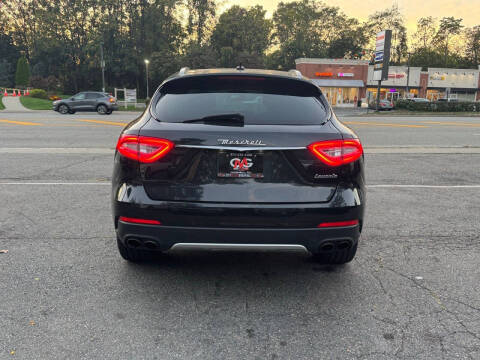 2017 Maserati Levante S