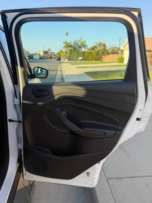 2017 Ford Escape S