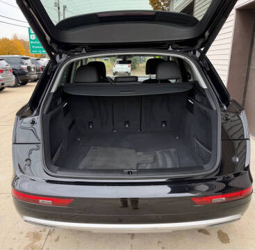 2019 Audi Q5 quattro Premium 45 TFSI