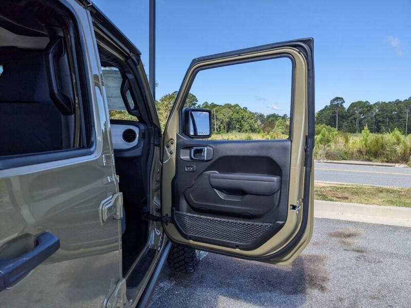 2025 Jeep Gladiator Willys