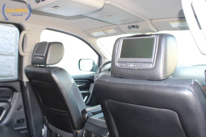 2015 Nissan Armada