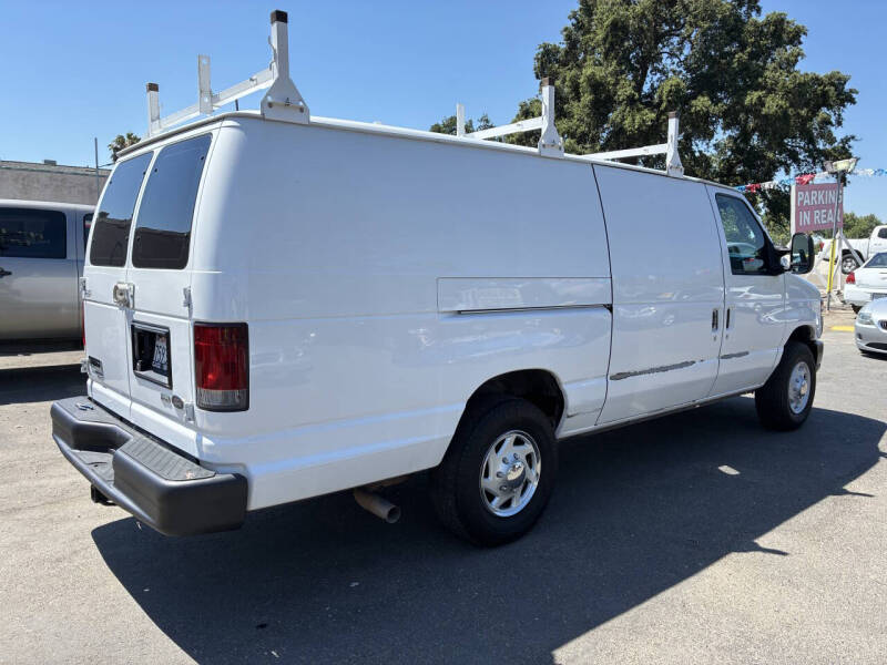 2013 Ford E-Series E-250