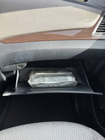 2018 Hyundai Santa Fe SE