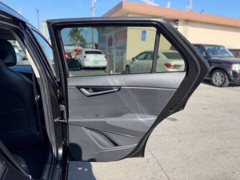 2023 Kia Niro