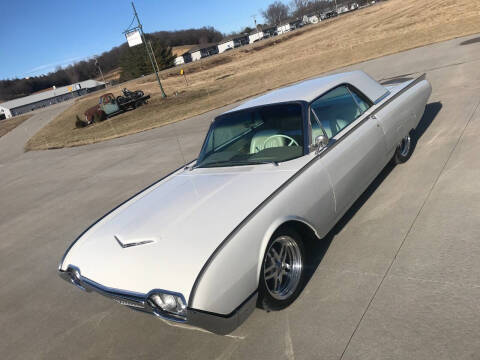 1962 Ford Thunderbird