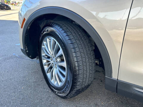 2017 Lincoln MKX Select
