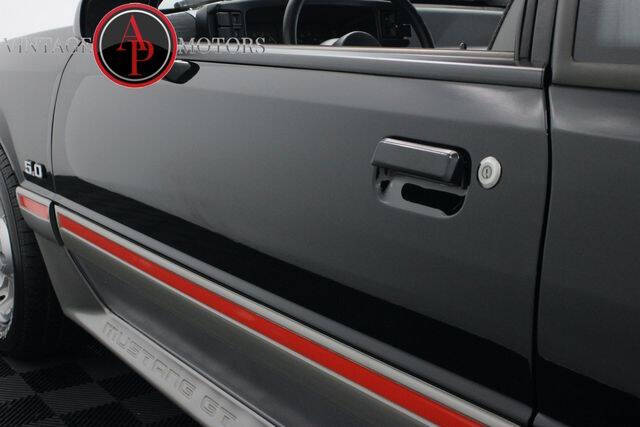 1987 Ford Mustang GT