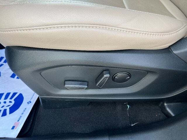 2023 Ford Explorer 49