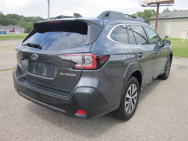 2023 Subaru Outback Premium