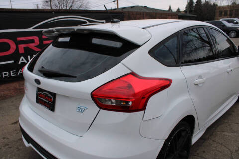2018 Ford Focus ST