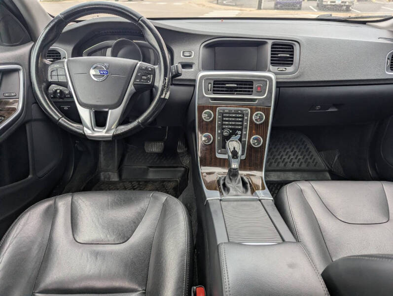 2015 Volvo S60 T5 Premier