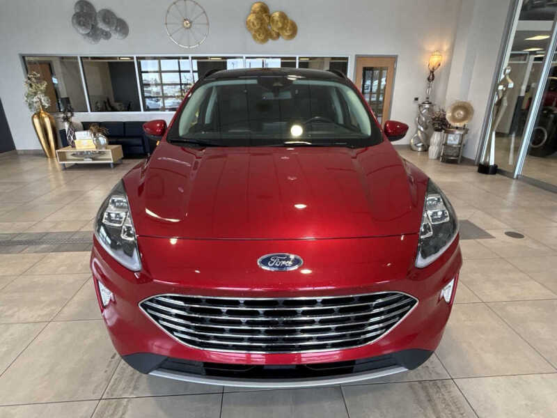 2022 Ford Escape Plug-In Hybrid Titanium