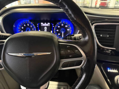2020 Chrysler Pacifica Touring L
