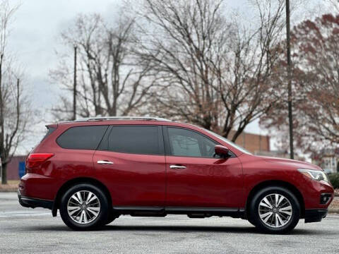 2018 Nissan Pathfinder SL