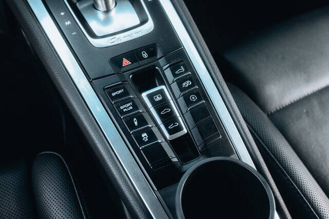 2014 Porsche 911 Carrera 4S