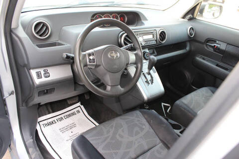 2011 Scion xB Release Series 8.0