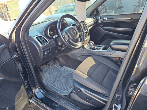 2018 Jeep Grand Cherokee Laredo E