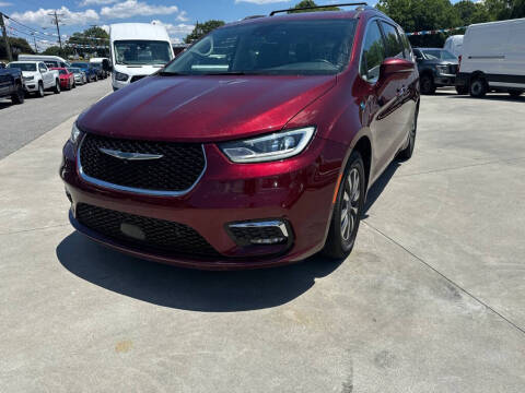 2021 Chrysler Pacifica Hybrid for sale at Carolina Direct Auto Sales in Mocksville NC