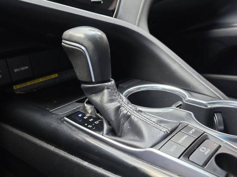 2019 Toyota Camry XSE