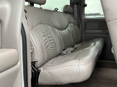 2002 Chevrolet Silverado 3500 LS