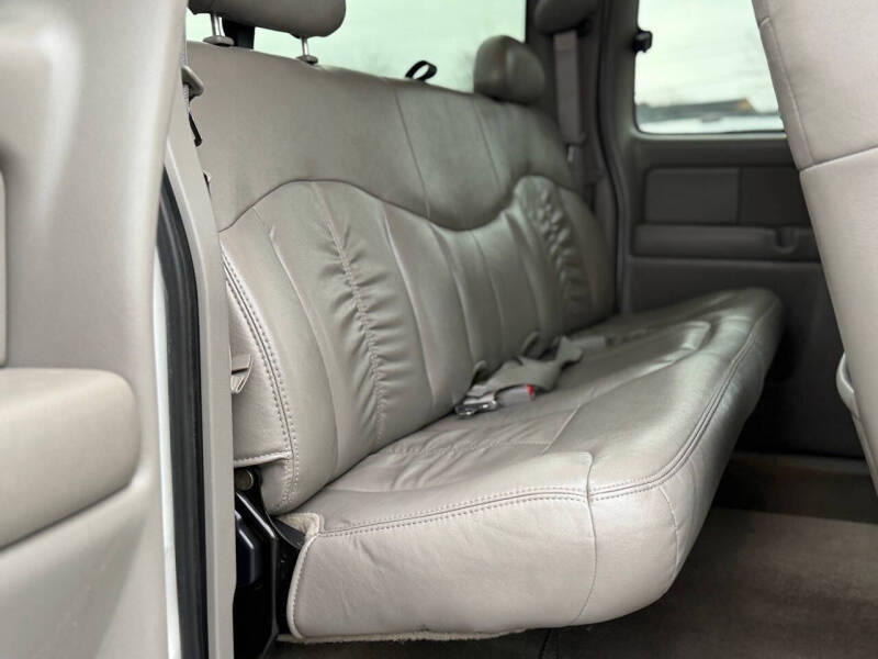 2002 Chevrolet Silverado 3500 LS